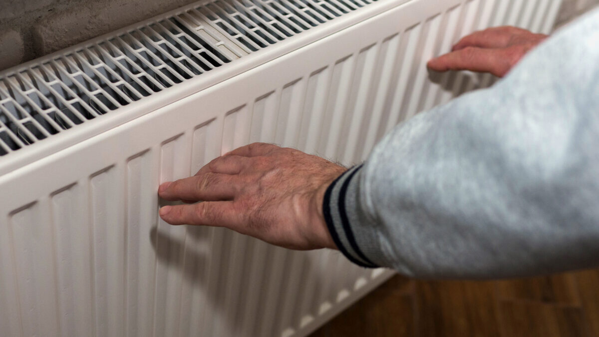 Facturi mai mici la iarnă. Află cum poți primi ajutor pentru încălzire. Valoarea maximă lunară e 500 de lei