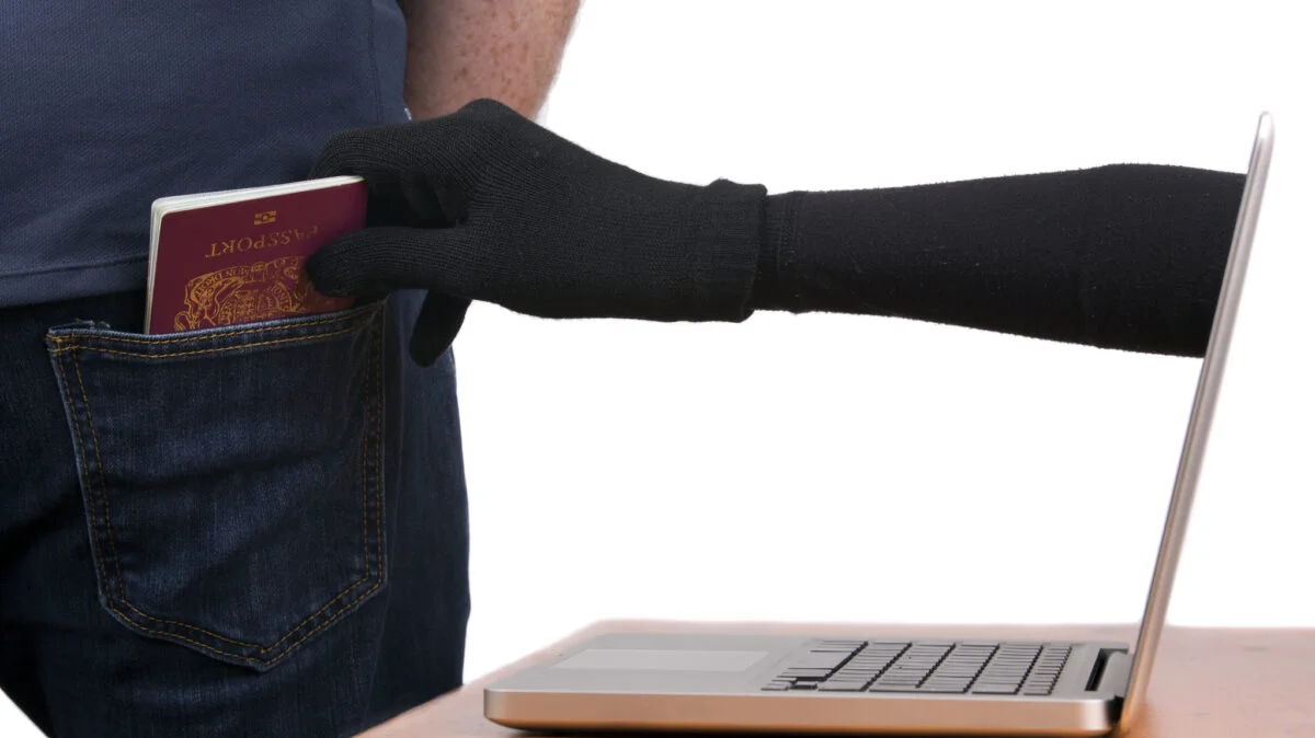 hacker, date personale, pasaport, buletin, visa