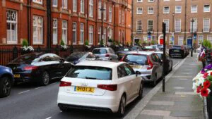 Milioane de britanici vor primi despăgubiri pentru creditele auto acordate incorect