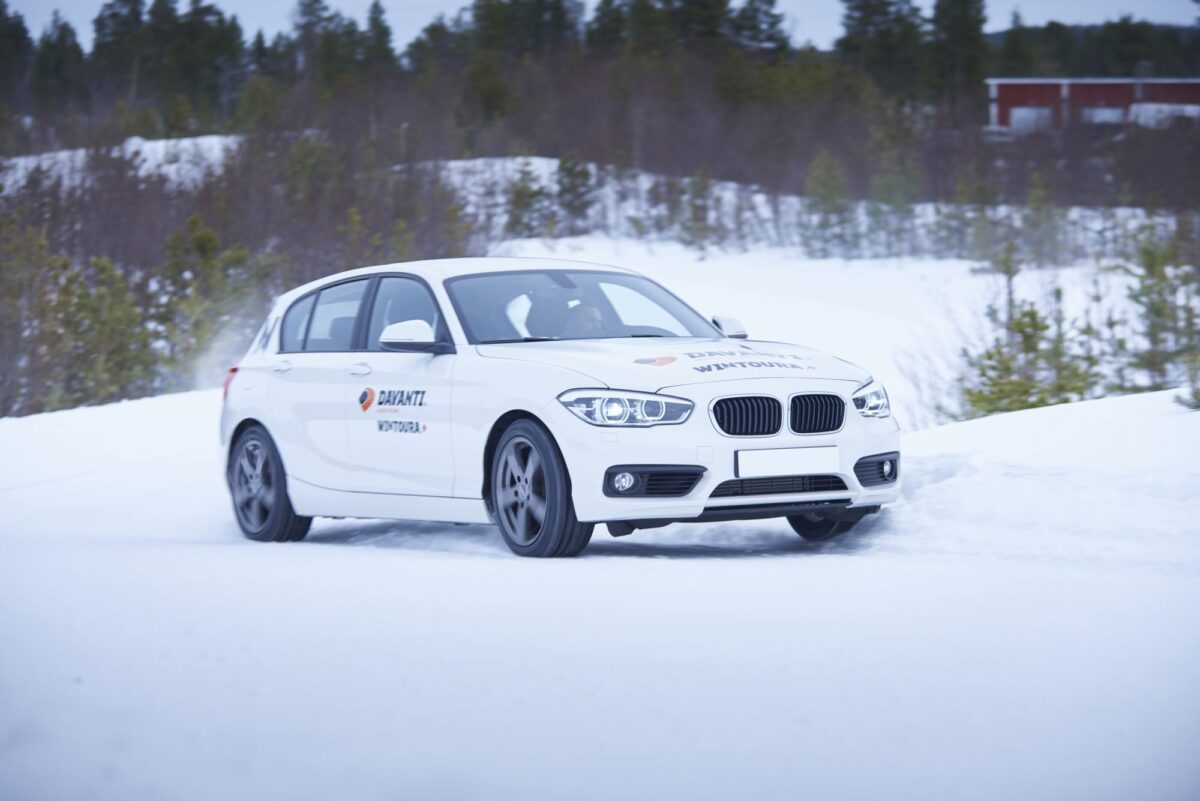 Cum ne alegem jantele pentru anvelopele de iarnă