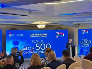 Ștefan Vuza, președintele Chimcomplex, pe scena Galei Capitalului Românesc (sursă foto: arhivă)