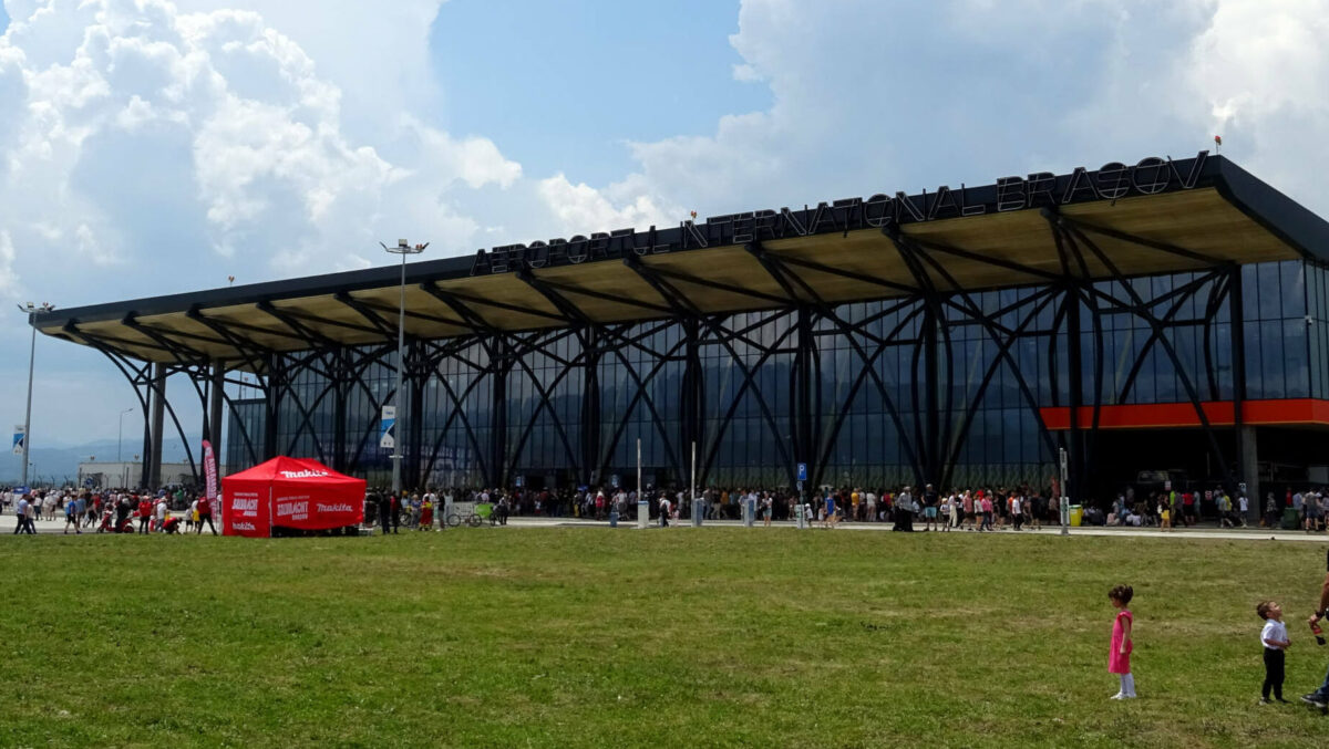 Aeroportul Internațional Brașov Ghimbav are un nou director. Are o carieră solidă la ROMATSA