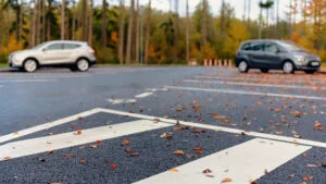 Alegeri Primăria București 2025. Candidatul care promite o taxă universală de 1 leu pentru parcare