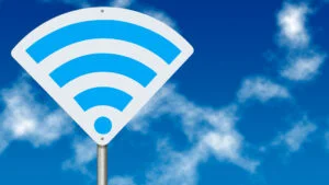 Atenție la Wi-Fi-ul din cafenele și aeroporturi datele tale pot fi interceptate