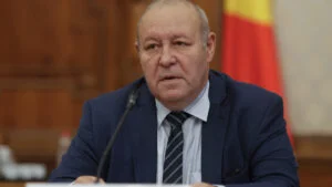 Daniel Fenechiu Legea pensiilor private va fi reanalizată în Parlament, cu termen posibil până la finalul anului