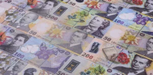 Ei sunt românii care nu au primit interdicție la cumulul pensie-salariu. Lista privilegiaţilor