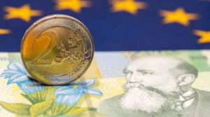 Evoluția veniturilor românilor în două decenii. Daniel Tudor Veniturile românilor au crescut cu 134%. Mult mai bine decât în trecut