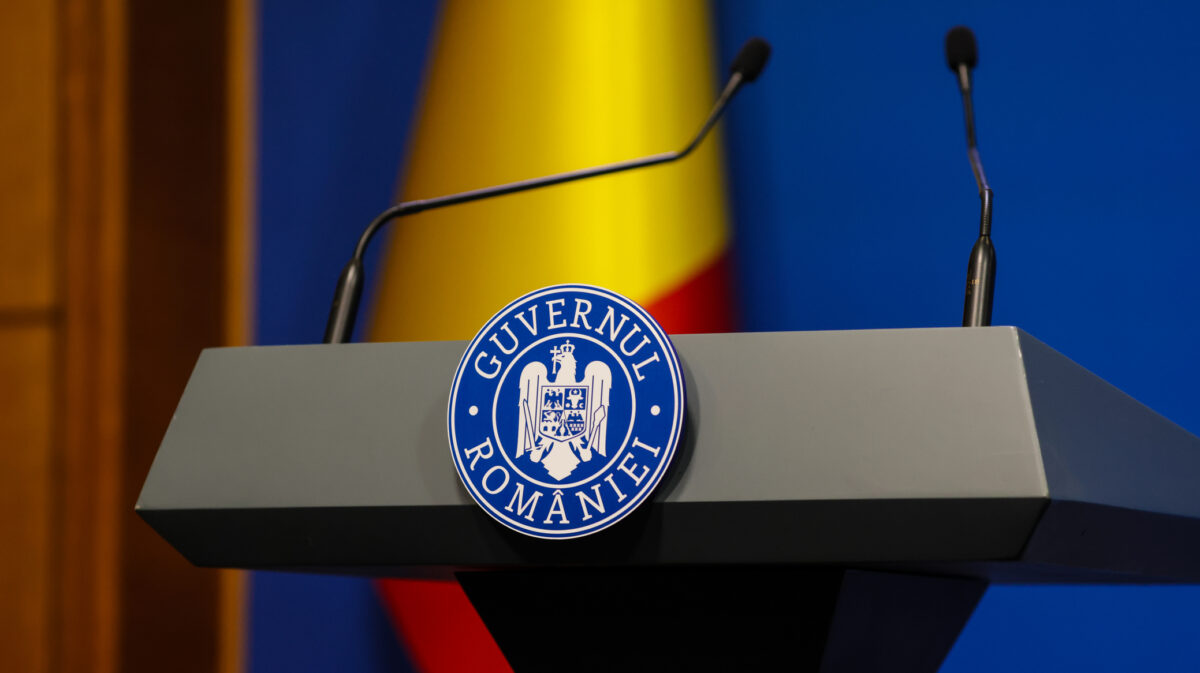 Execuția bugetară în primele 10 luni din 2025: Deficit bugetar de 5,72%, în scădere cu 0,5% față de aceeași perioadă a anului 2024