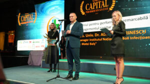 Gala Capital Performeri din Sănătate, ediția 2025. Dr. Adrian Marinescu, premiat pentru performanță remarcabilă în managementul sanitar de stat