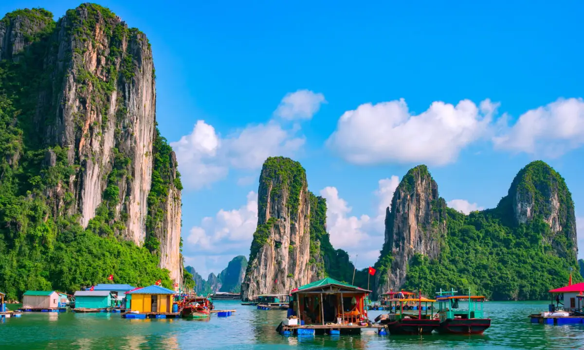 Golful Ha Long din Vietnam