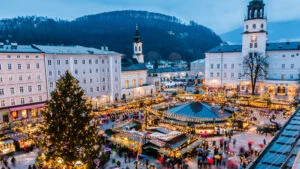 Locul unde nu mai poți plăti cu bani cash. Numerarul este respins fix de Crăciun