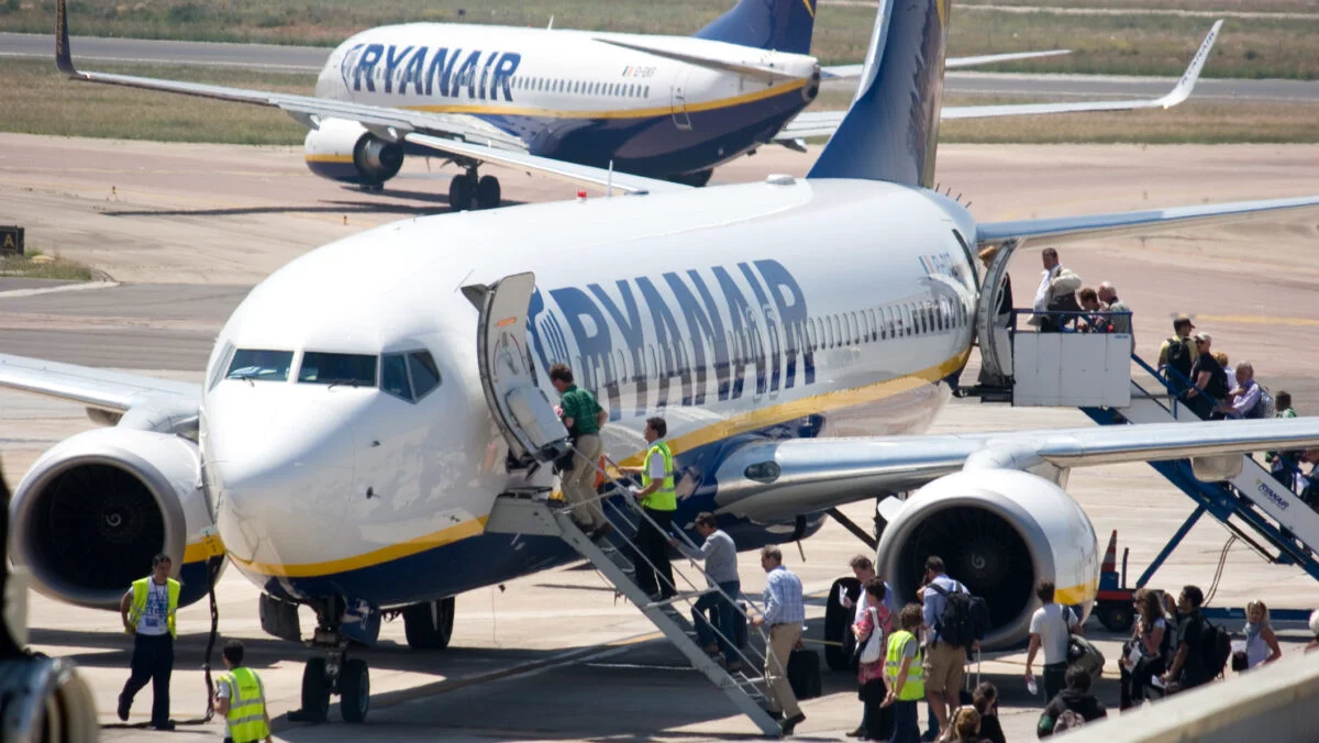 Ryanair renunță la biletele de avion de hârtie. Tichete digitale devin obligatorii de miercuri, 12 noiembrie