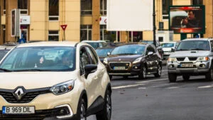 Se schimbă legea în România! Șoferii începători nu vor mai putea conduce mașini puternice