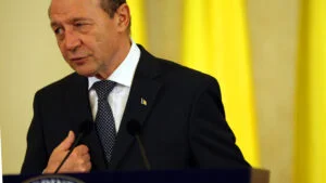 Traian Băsescu, despre decesul fetiței la stomatolog Statul ăsta nu e vinovat chiar pentru toate. Aici este o chestie de responsabilitate profesională