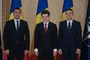 Noii miniştri ai Apărării şi Economiei, Radu Miruţă şi Irineu Darău, au depus jurământul la Palatul Cotroceni