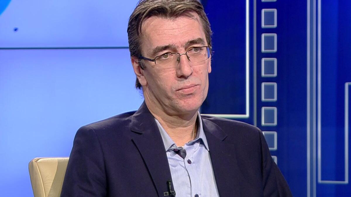 Adrian Toni Neacșu: Raportul CCR privind pensiile magistraților a generat panică. Mizele la CCR rămân exclusiv unele politice