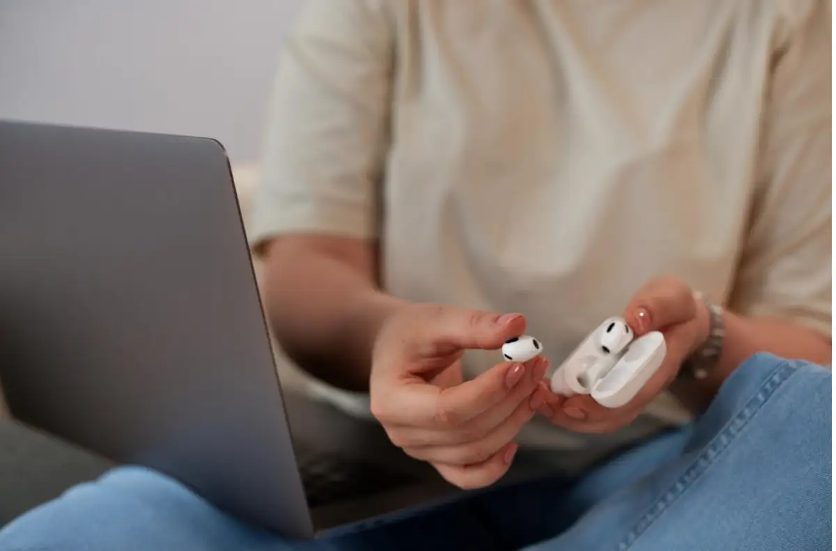 De ce să alegi căștile AirPods Pro