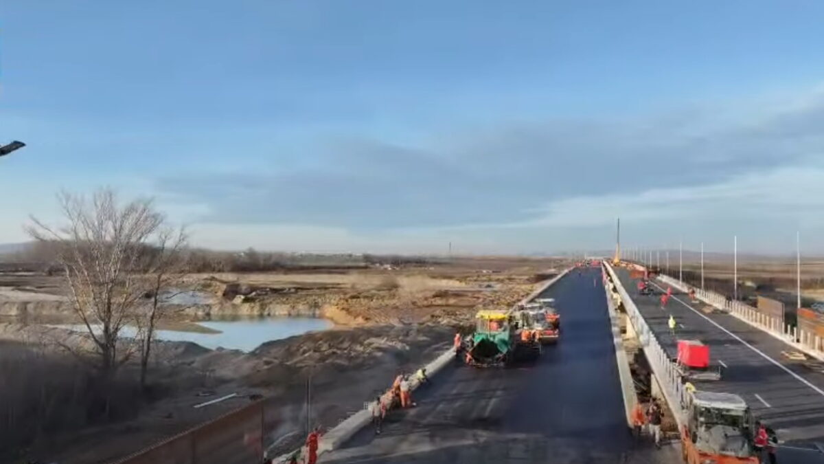Cristian Pistol: Încă 50 km din Autostrada Moldovei, gata înainte de Revelion. Ambasadorul Ucrainei, detalii despre noul pod peste Tisa și autostrada spre Ucraina