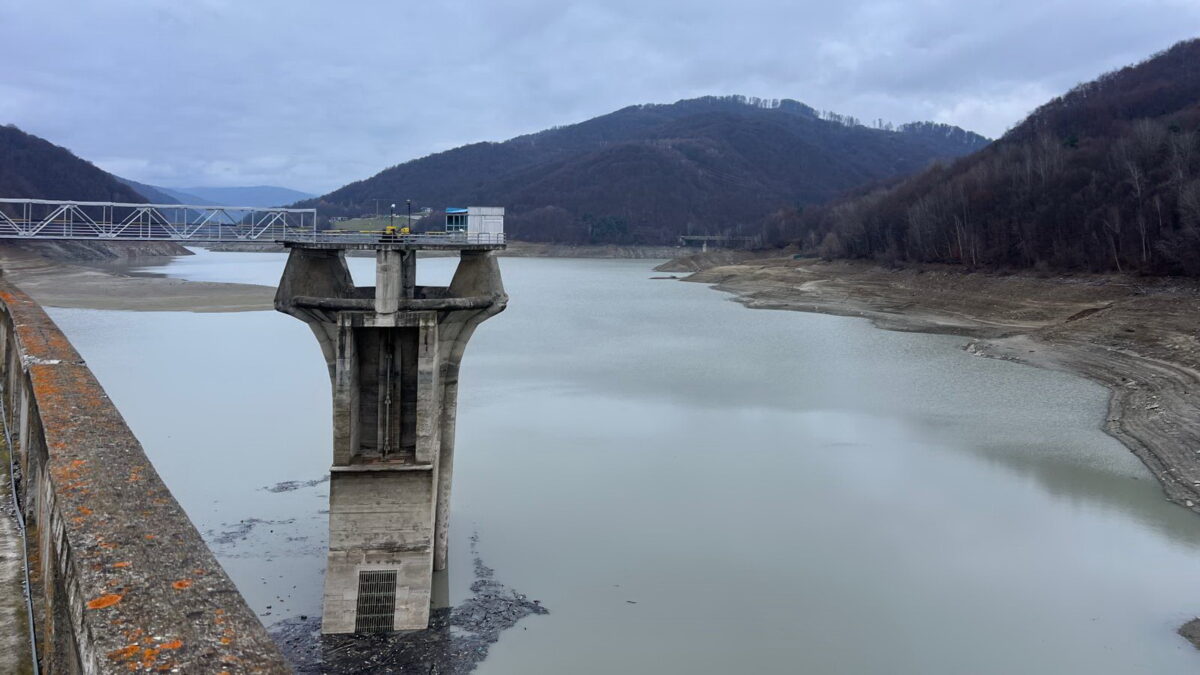 Criza apei. Guvernul va reabilita infrastructura de la Barajul Paltinu. Victor Ponta, despre situația din Argeș: Recordul de nesimțire, bătut de USR