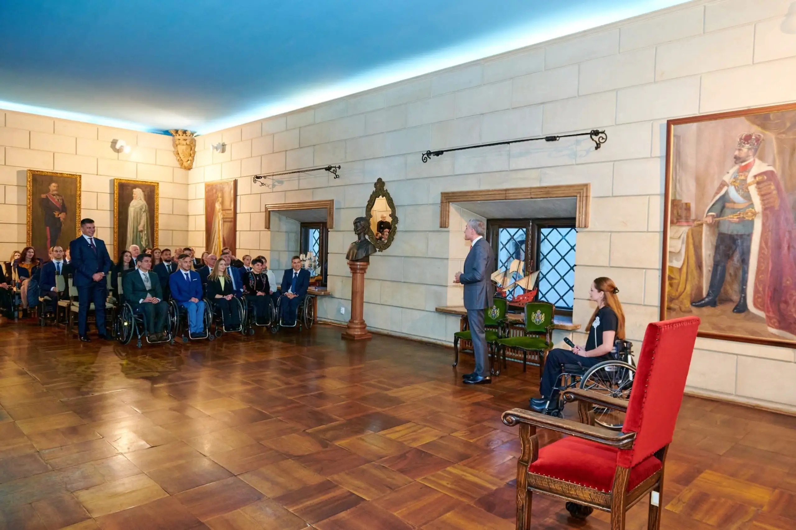 De Ziua Internațională a Persoanelor cu Dizabilități, sportivii lotului național paralimpic au fost primiți la Palatul Elisabeta de Principele Radu