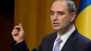 Deficitul bugetar a scăzut la 5,7%. Ministrul Finanțelor Am înghețat salariile pentru 2026 pentru a evita criza financiară și a proteja fondurile europene