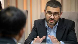 Guvernul analizează opţiunile privind salariul minim. Florin Manole Cred că încă mai e spaţiu de negociere. Ar pierde din puterea de cumpărare