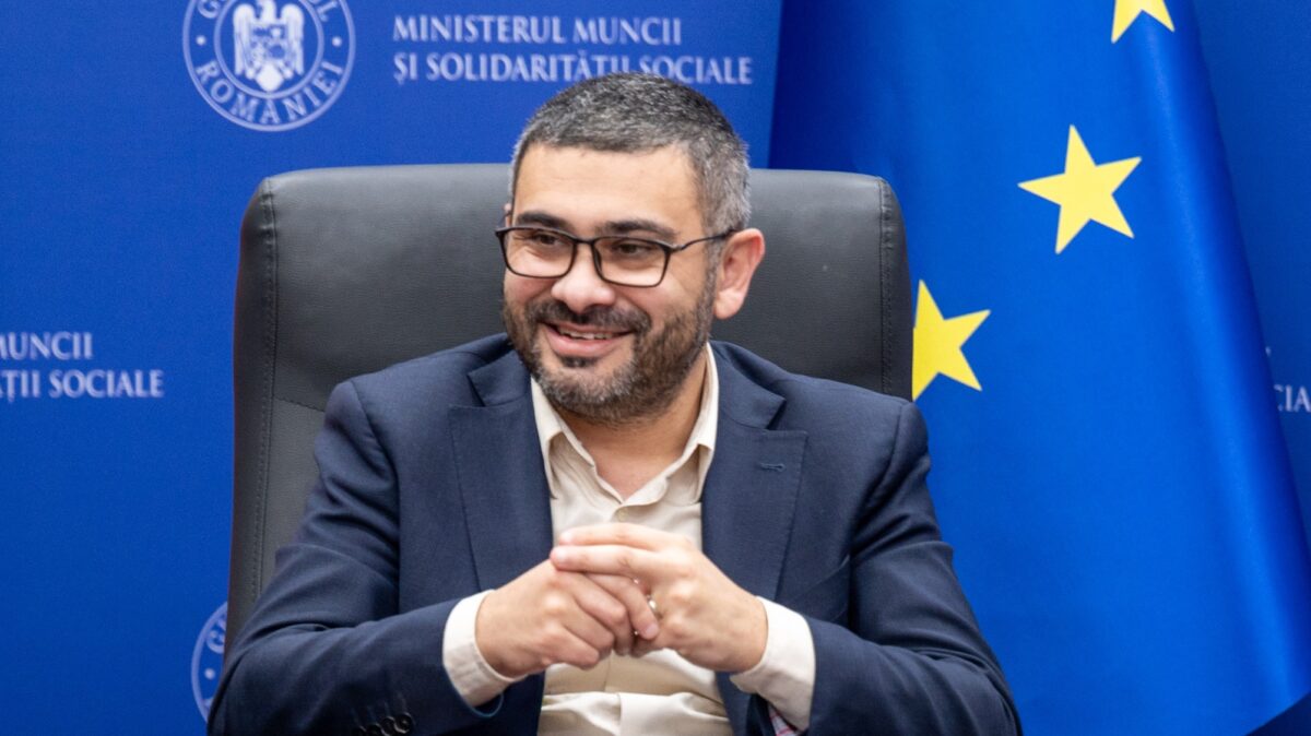 Guvernul discută majorarea salariului minim. Florin Manole: Nu putem accepta ca oamenii care muncesc legal şi corect, să fie în risc de sărăcie