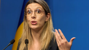 Ministrul Mediului, umilit de Dana Budeanu Mincinoaso. Minți pe viețile oamenilor (VIDEO)