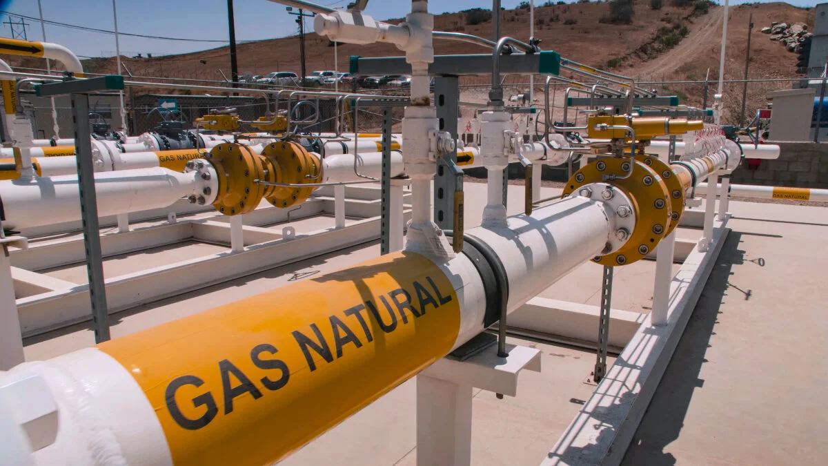 Prelungirea plafonării prețului gazelor ar putea să ducă la scumpiri pentru consumatori. Avertismentul AEI: Costul nu dispare. Se mută. Dar cu siguranță îl plătesc oamenii