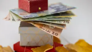 Bani mai mulți la pensie. Milioane de românii vor încasa tot mai mulți bani la bătrânețe