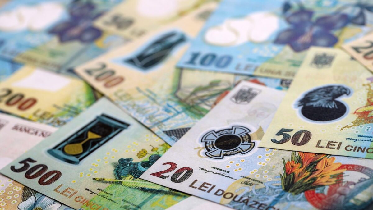 Schimbări importante la pensii. Ce se pregătește la Ministerul Finanțelor: I se vor da acei bani, care sunt investiți