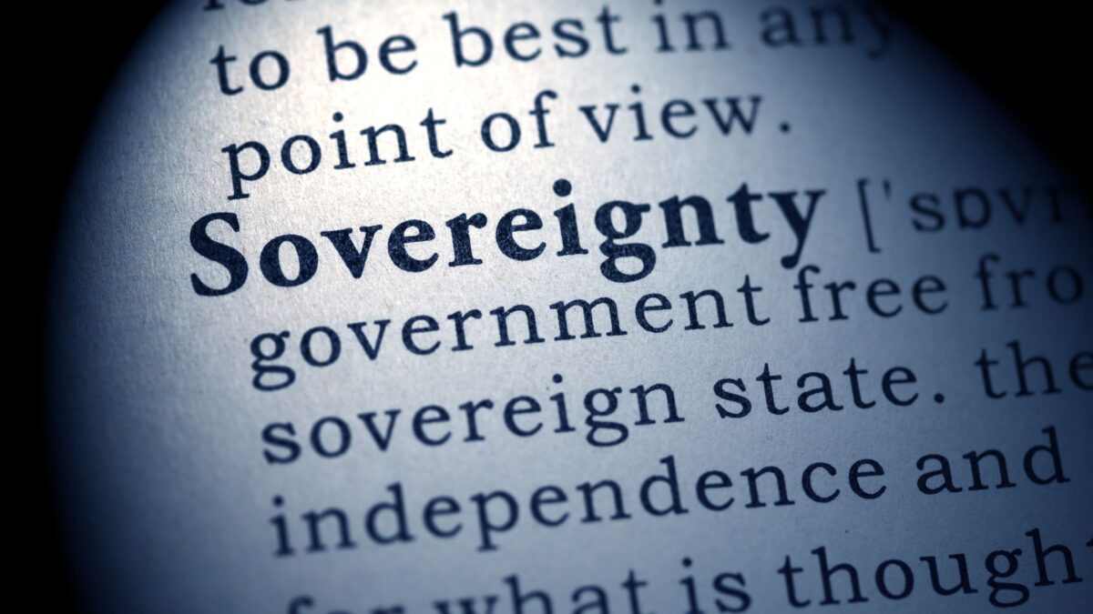 Suveranitatea „ueropeană”: între cenzură, control și neo-feudalism birocratic