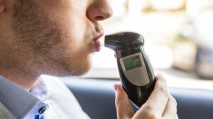 Viteză record pe autostrada A2. Șoferul a rămas fără permis 120 de zile și este cercetat penal