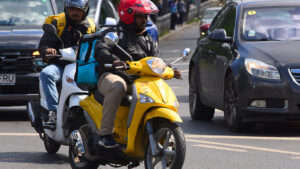 Vrei să locuiești sau să lucrezi în România Ghid complet pentru migranți privind viza, permisul și reîntregirea familiei