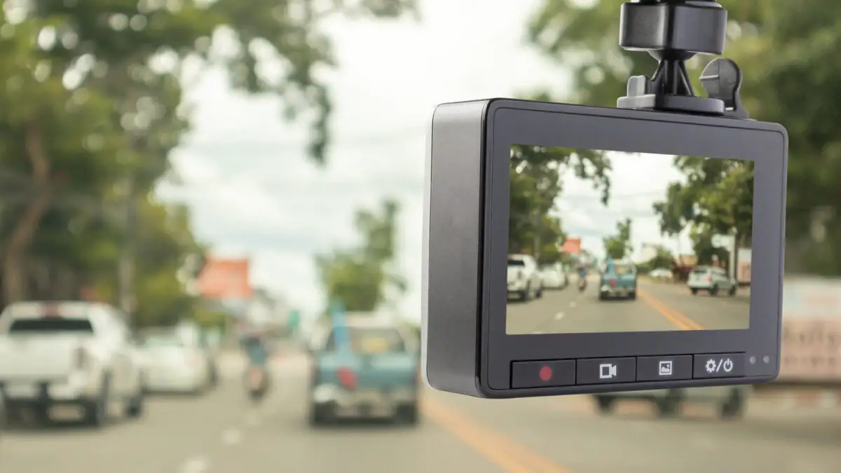 Ai filmat un accident? În ce condiții poate fi folosită înregistrarea ca probă