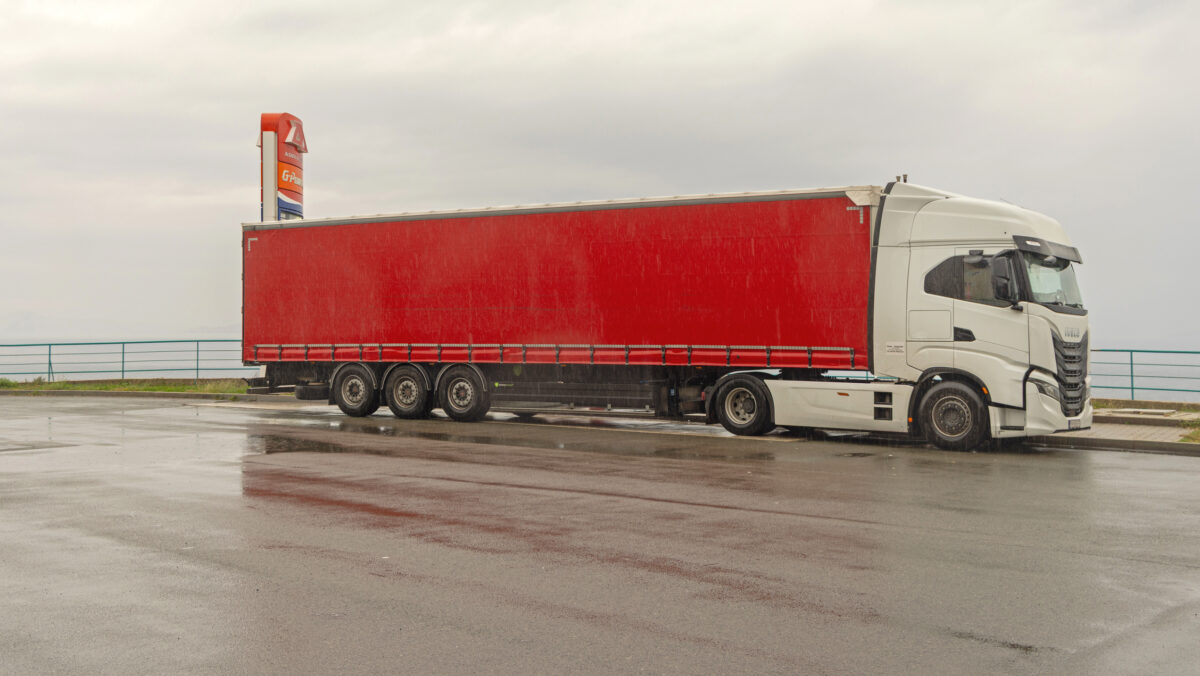 Noile tarife pentru taxa de drum. Intră în vigoare la 1 ianuarie 2026. Șoferii care vor plăti mai mult