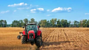 fermier ferma teren agricol