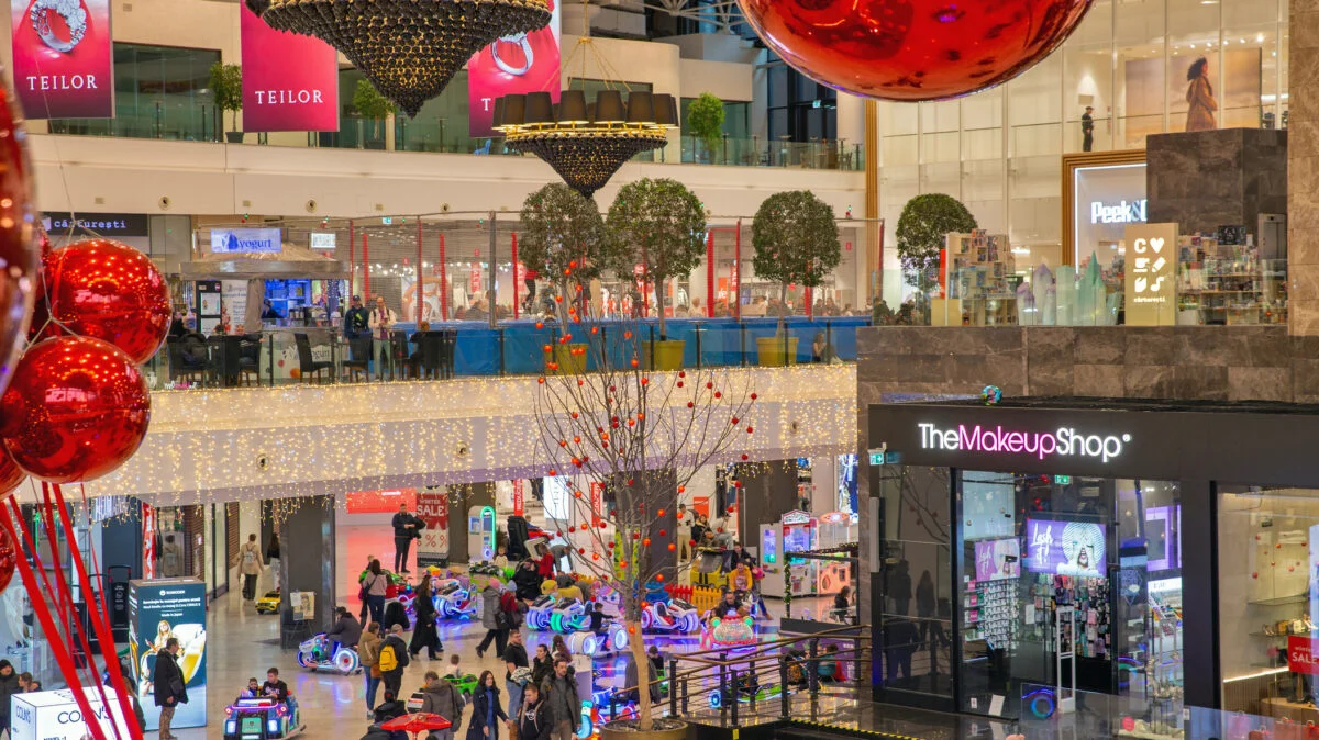 Programul mall-urilor din București și marile orașe. Orar special de Crăciun și Anul Nou în centrele comerciale
