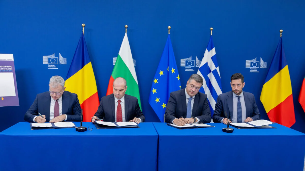 România, Bulgaria și Grecia pun în mișcare coridorul strategic Marea Egee – Marea Neagră. Va conține și 3 noi poduri peste Dunăre