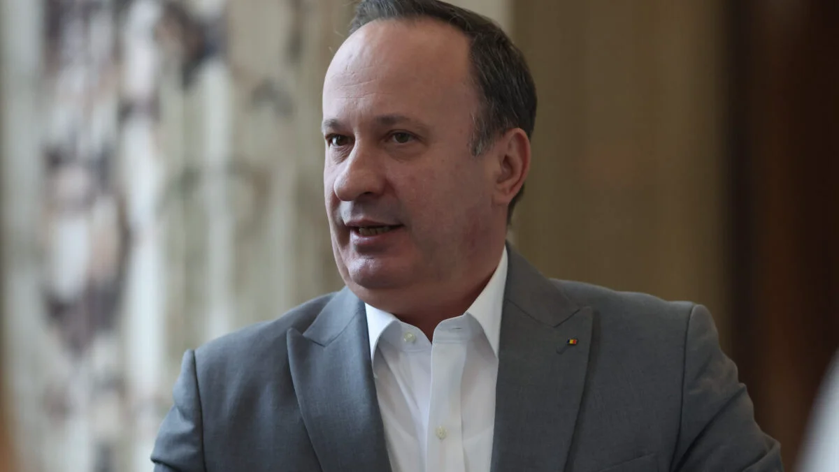 Statul „confiscă” banii românilor. Care ar fi, de fapt, planul Guvernului. Adrian Câciu: Îi naționalizează, simplu!