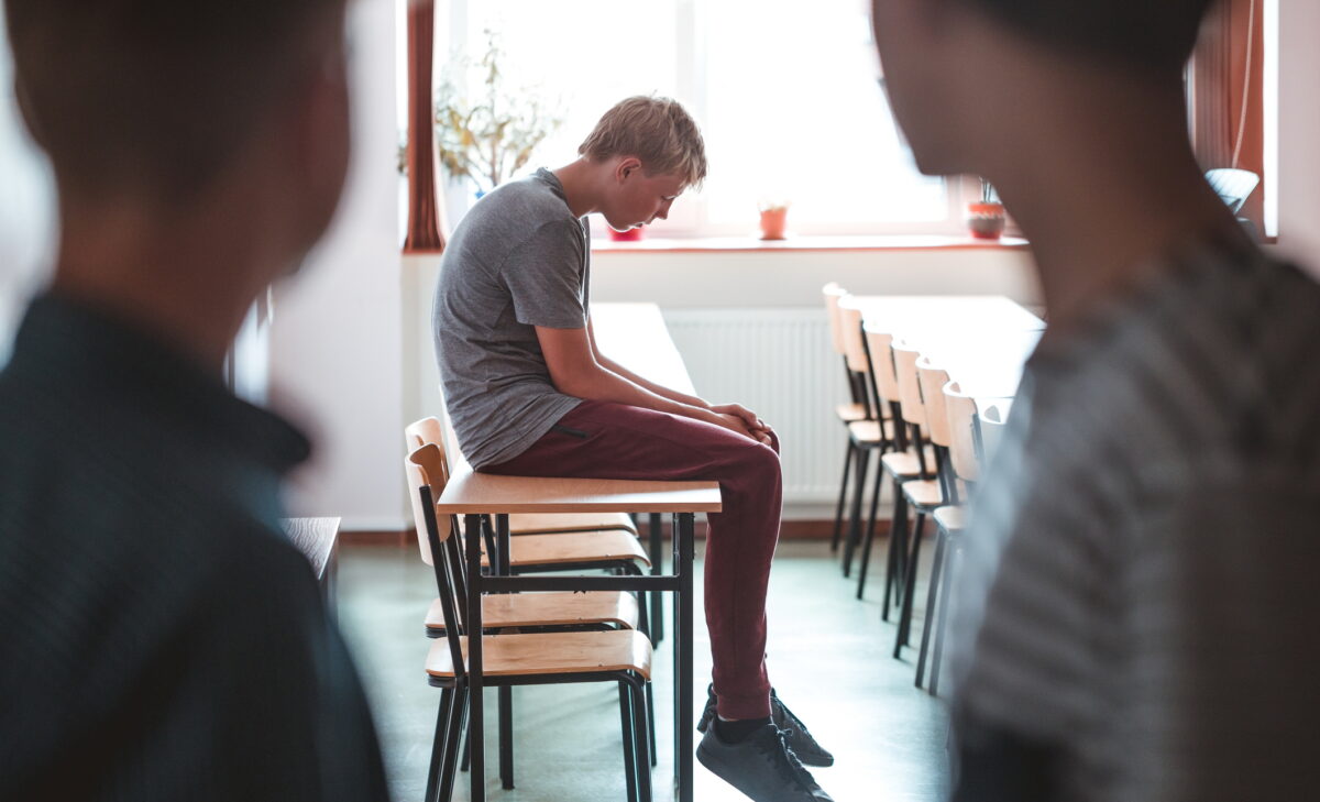 De la bullying și traumă la crimă. Psihologii explică de ce delincvența juvenilă nu apare din senin