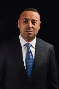 Educația ca moștenire: Cornel Varvara investește în generațiile viitoare, în țările unde își desfăsoară activitatea