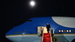 Donald Trump anunță creșterea bugetului militar pentru 2027. Președintele SUA impune restricții dure pentru industria apărării