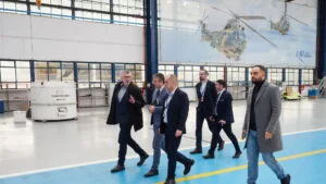 Ministrul Economiei, Irineu Darău, vizită la IAR Brașov
