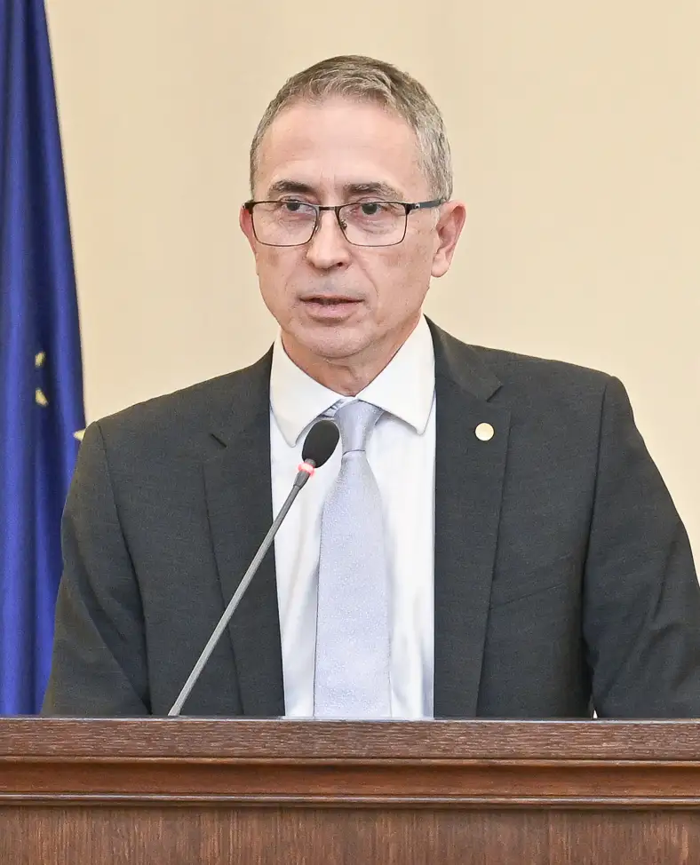 Mugur Tolici