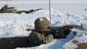 Soldați, militari români