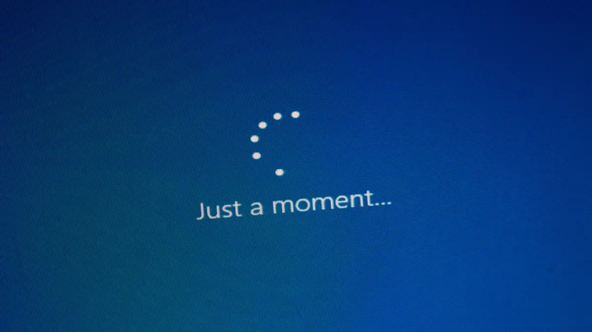 Procesele Windows care consumă RAM fără ca tu să faci nimic. Cum pot fi oprite rapid pentru a elibera memoria