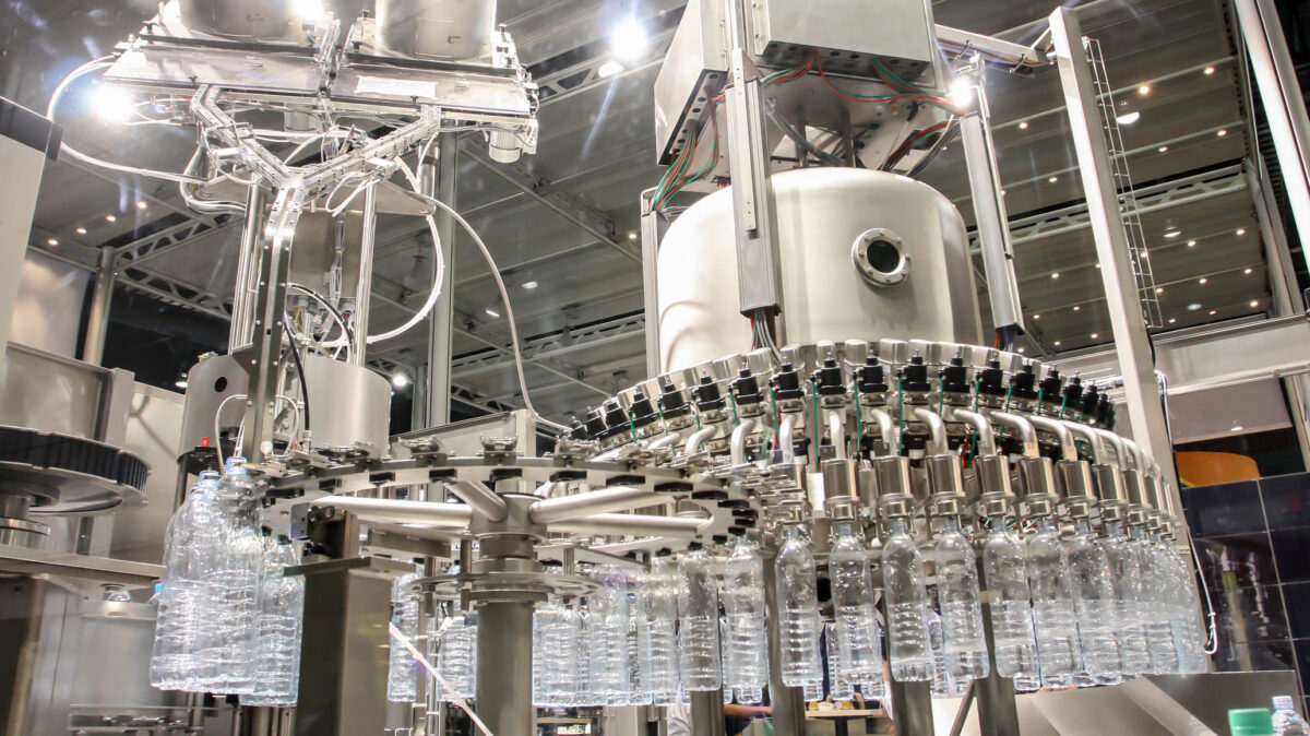 apa minerala, imbuteliere apa