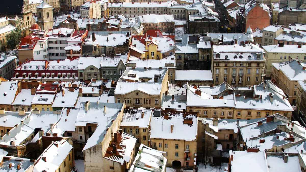 Reguli la bloc. Asociația de proprietari e obligată să repare sau să ramburseze banii pe reparații. Locatarii nu trebuie să achite totul singuri