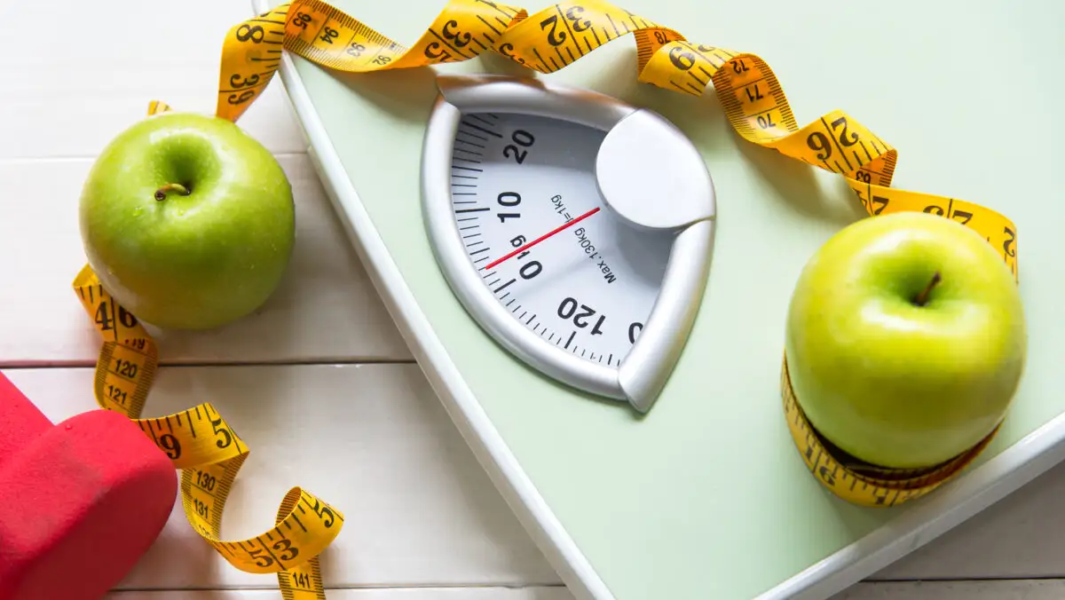 De ce dietele extreme și postul intermitent nu funcționează. Cori Gramescu ne învață cum putem slăbi sănătos
